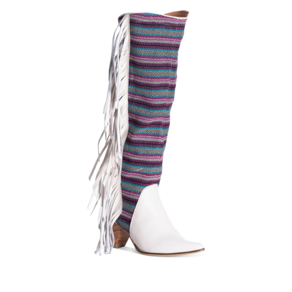 SILVIA COBOS RAINBOW MOCCASIN BOOT  8.5 M